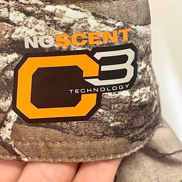 Awesome Field and Stream Real Tree youth no scent hunting  pants - Picture 5 of 12